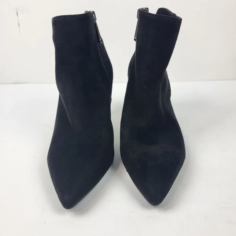 Charles by Charles David Accurate Bootie in Black Faux Suede Size 6.5M